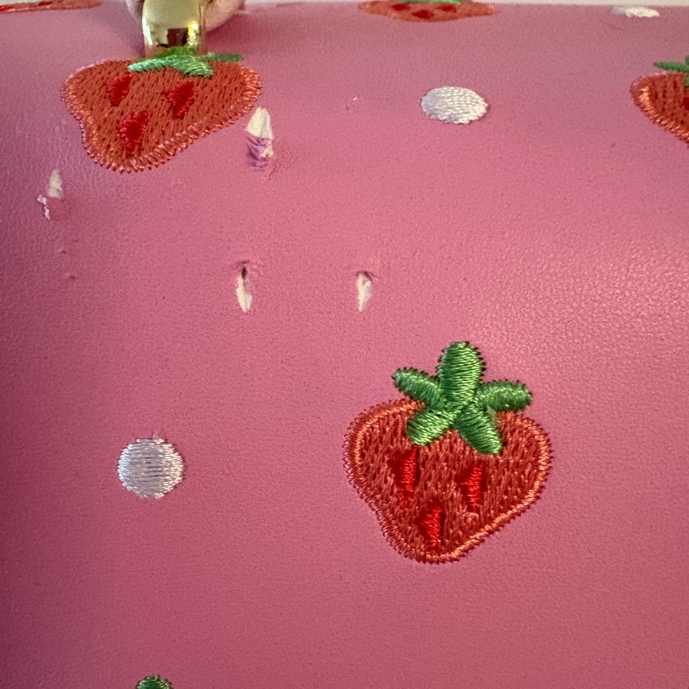 Strawberry Shortcake Loungefly Bag - Picture 5 of 6